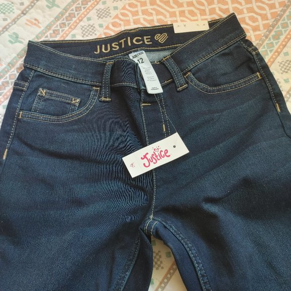 YOUNG GIRL'S STYLISH OUTFIT JEANS/TOP - Picture 2 of 9